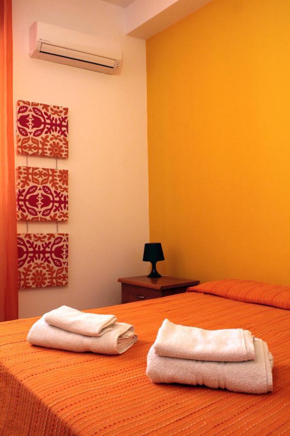 Appartement Naxos House à Giardini-Naxos Chambre photo